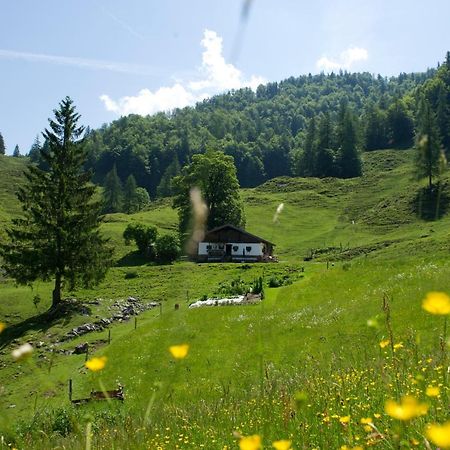 Classic Rooms By Crystal Sankt Johann in Tirol Exterior foto